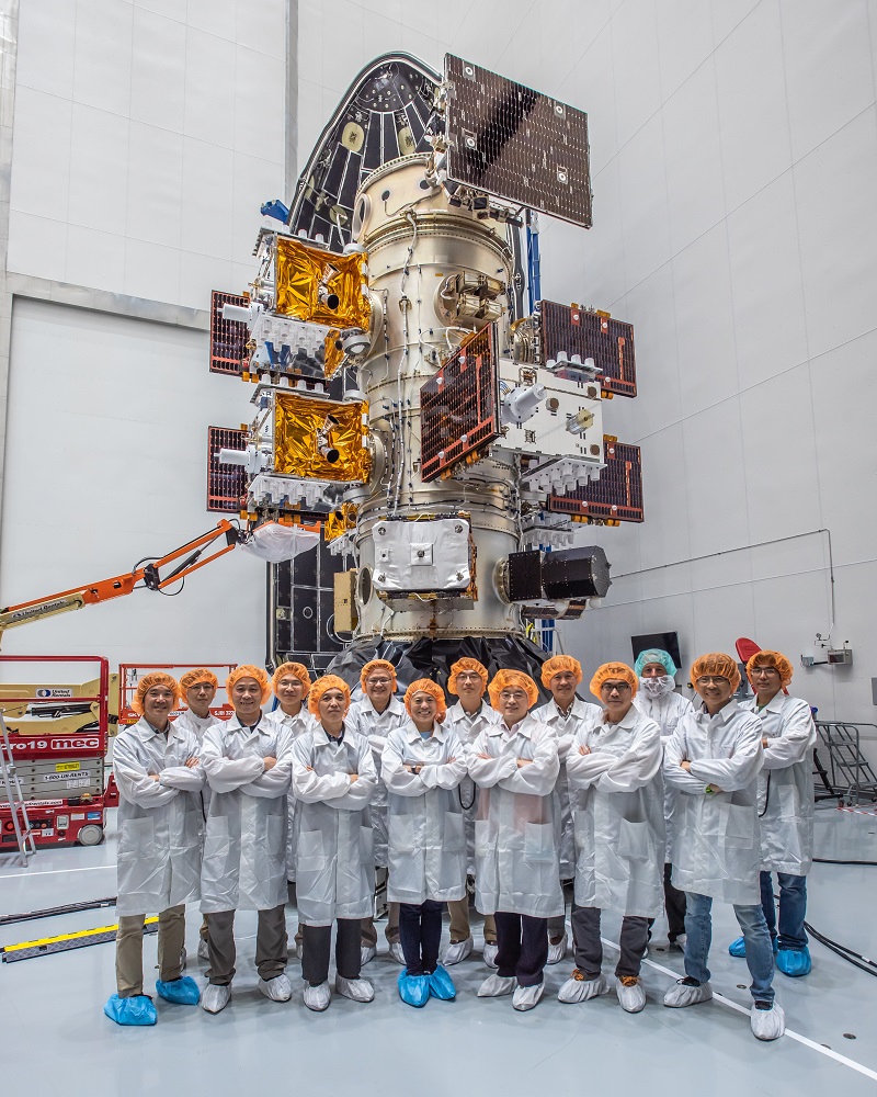 FORMOSAT-7 team pose in front of the satellite